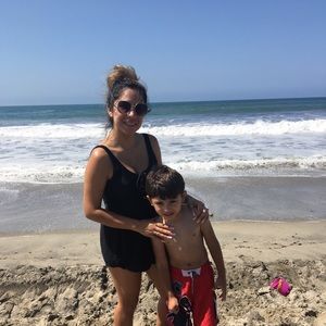 Meet your Posher, Monique